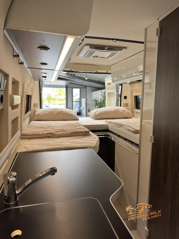 Fahrzeugbild Westfalia Columbus 640 E Dachklima Busbiker Solar #17