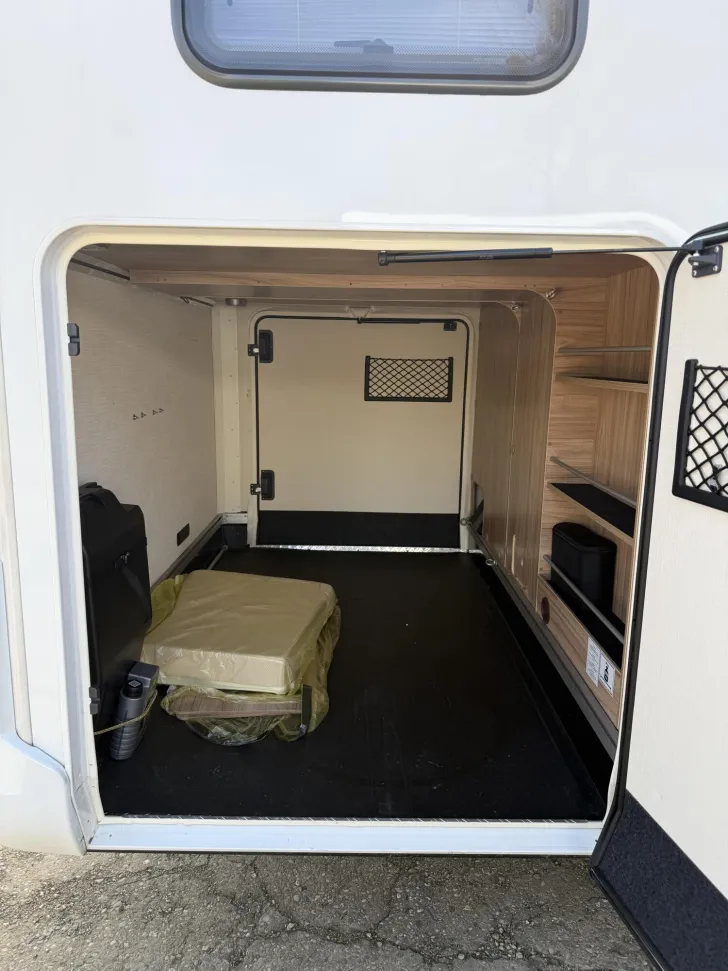 Fahrzeugbild Hymer Exsis-t 678 #6