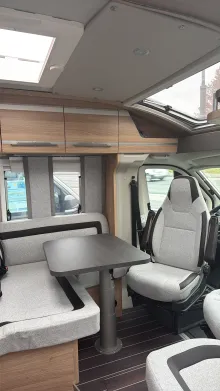 Fahrzeugbild Knaus Sky TI 650 MEG #5