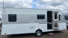 Seitlich Knaus Sport 580 QS *2026*1800kg*Ambiente*City-W*