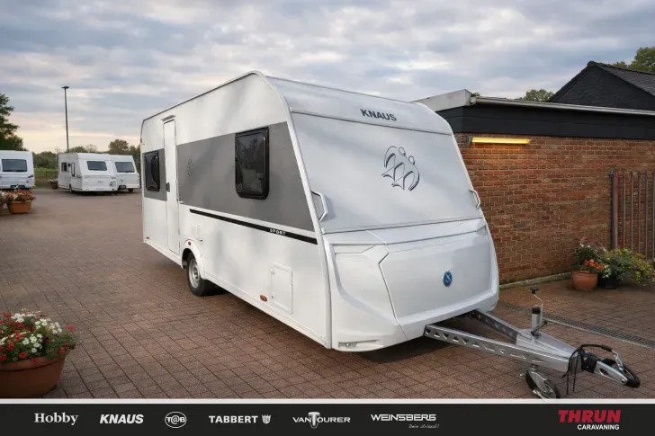 Fahrzeugbild Knaus Sport 450 FU #1