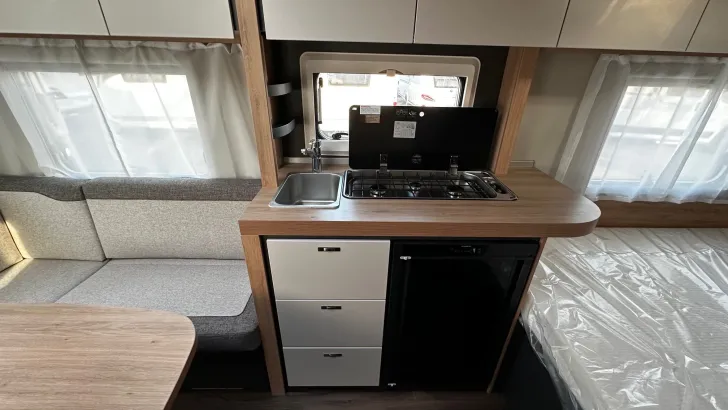 Fahrzeugbild Knaus Sport 450 FU #7