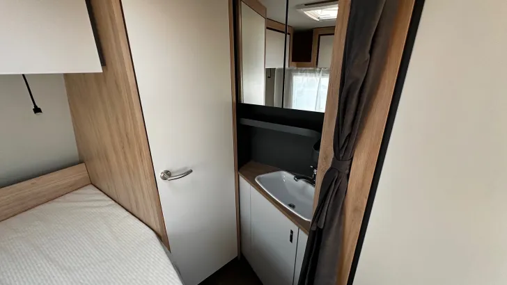Fahrzeugbild Knaus Sport 450 FU #9