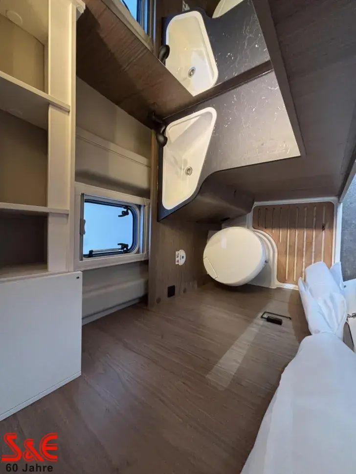 Fahrzeugbild Corigon Camper Van 60 D #16