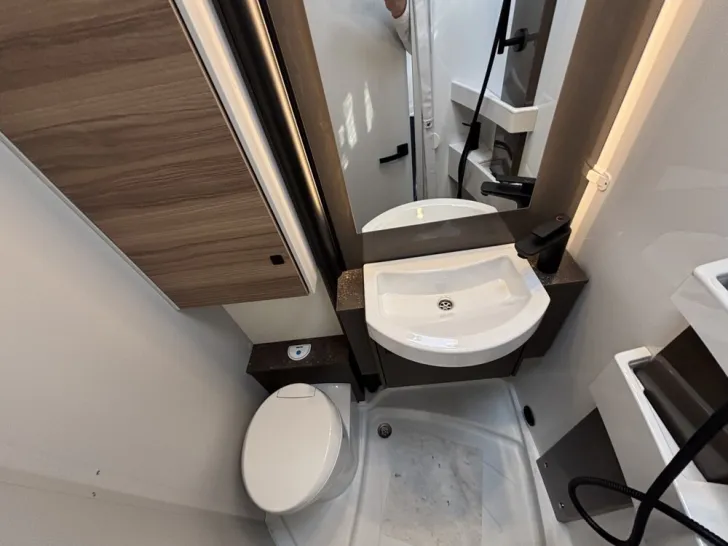 Fahrzeugbild Bürstner B66 TD 690 #10