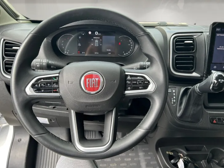 Fahrzeugbild Malibu T 460 LE #8