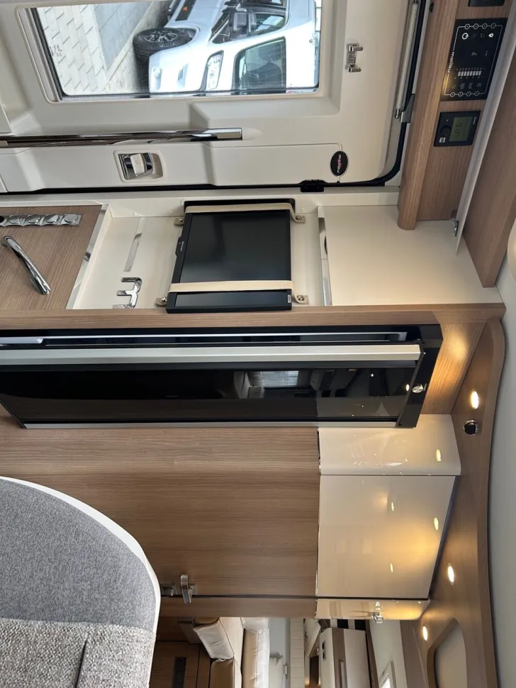 Fahrzeugbild Malibu T 460 LE #14