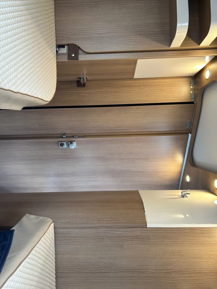 Fahrzeugbild Malibu T 460 LE #16