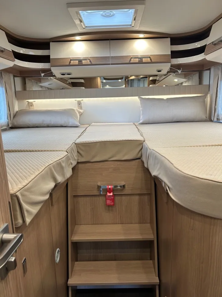 Fahrzeugbild Malibu I 490 LE #17