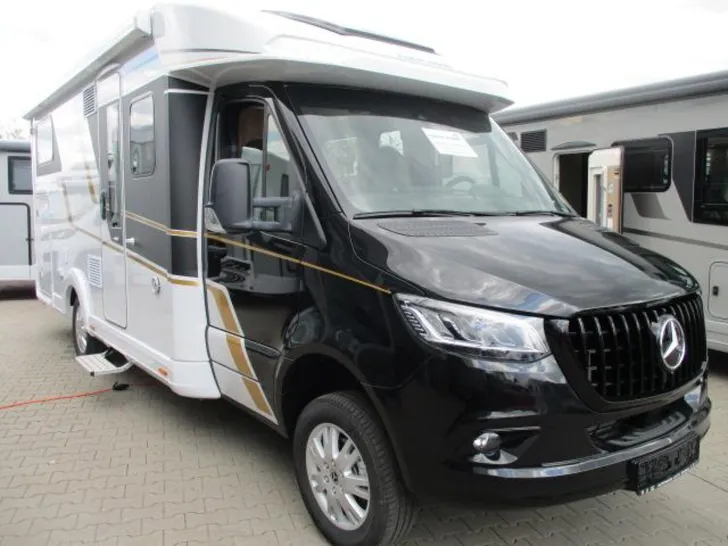 Fahrzeugbild Eura Mobil Profila T PT 726 EF SONDERMODELL-GOLD LEVEL #1