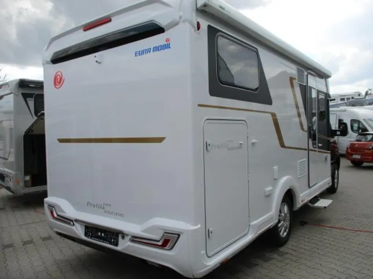 Fahrzeugbild Eura Mobil Profila T PT 726 EF SONDERMODELL-GOLD LEVEL #6
