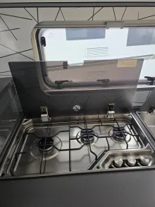 Fahrzeugbild Fendt Apero 465 TG GFK, Dusche, 1.800, Klima #10