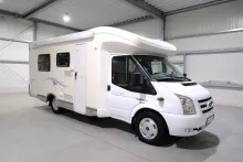 Fahrzeugbild Chausson Flash 12 / Queensbett / Klima / PREISGARANTIE #2