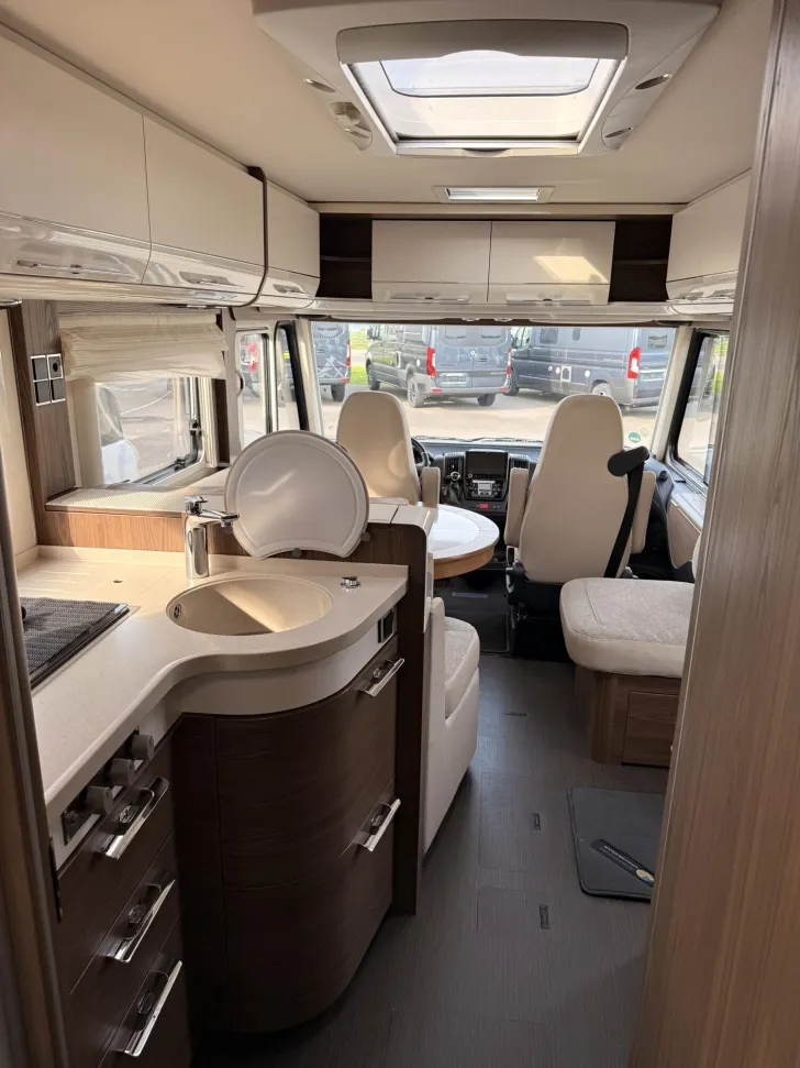 Fahrzeugbild Hymer B-Klasse SL 704 Luftfeder,4,8to!,Bugschränke #12