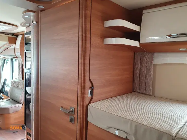Fahrzeugbild Carthago chic c-line I 4.9 LE Mercedes - nur 5200 KM ! #14