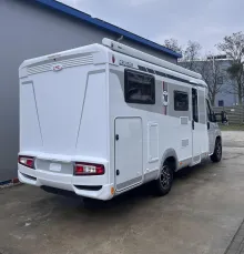 Fahrzeugbild LMC Cruiser 70 V 643 G #3