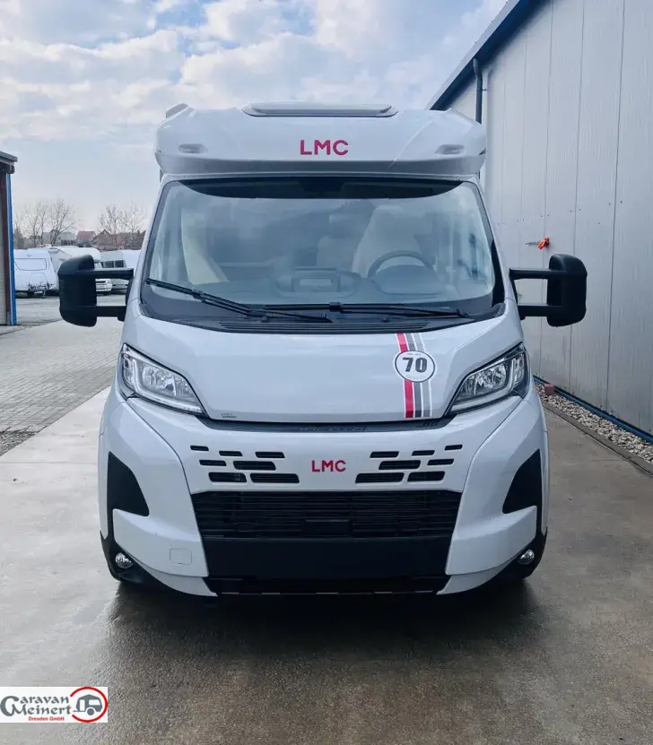 Fahrzeugbild LMC Cruiser 70 V 643 G #4