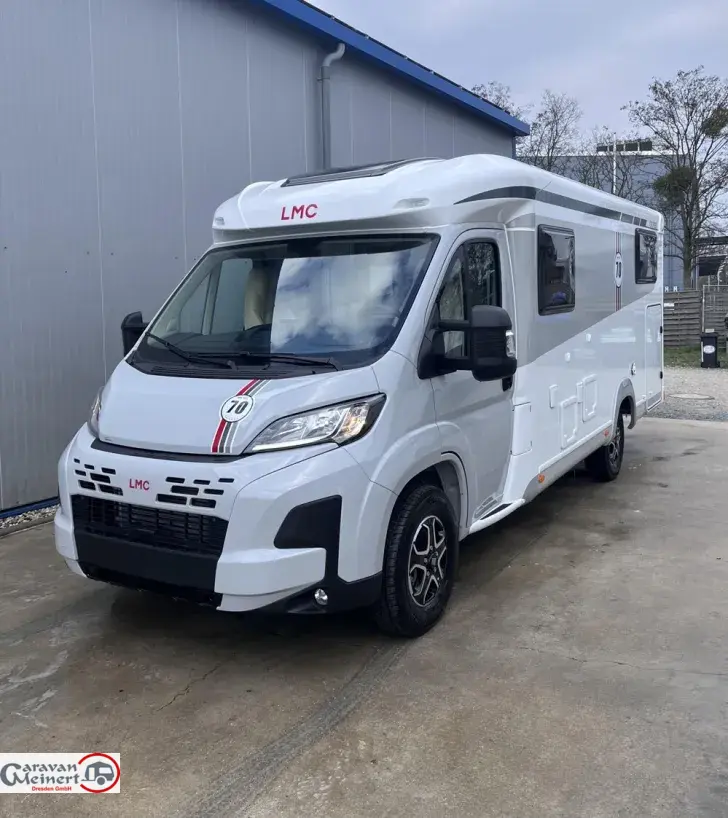 Fahrzeugbild LMC Cruiser 70 V 643 G #7