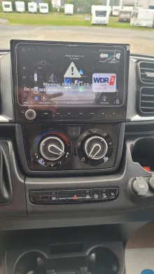 Fahrzeugbild LMC Cruiser 70 V 643 G #13