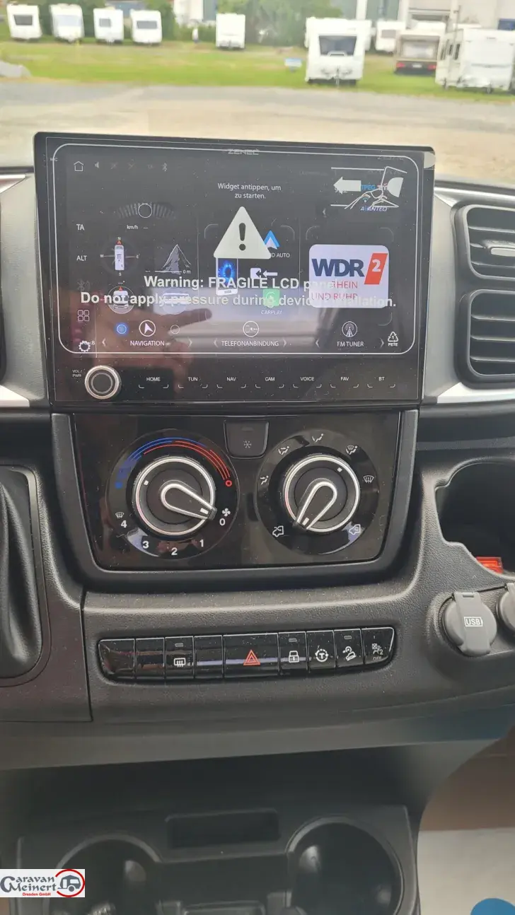 Fahrzeugbild LMC Cruiser 70 V 643 G #13