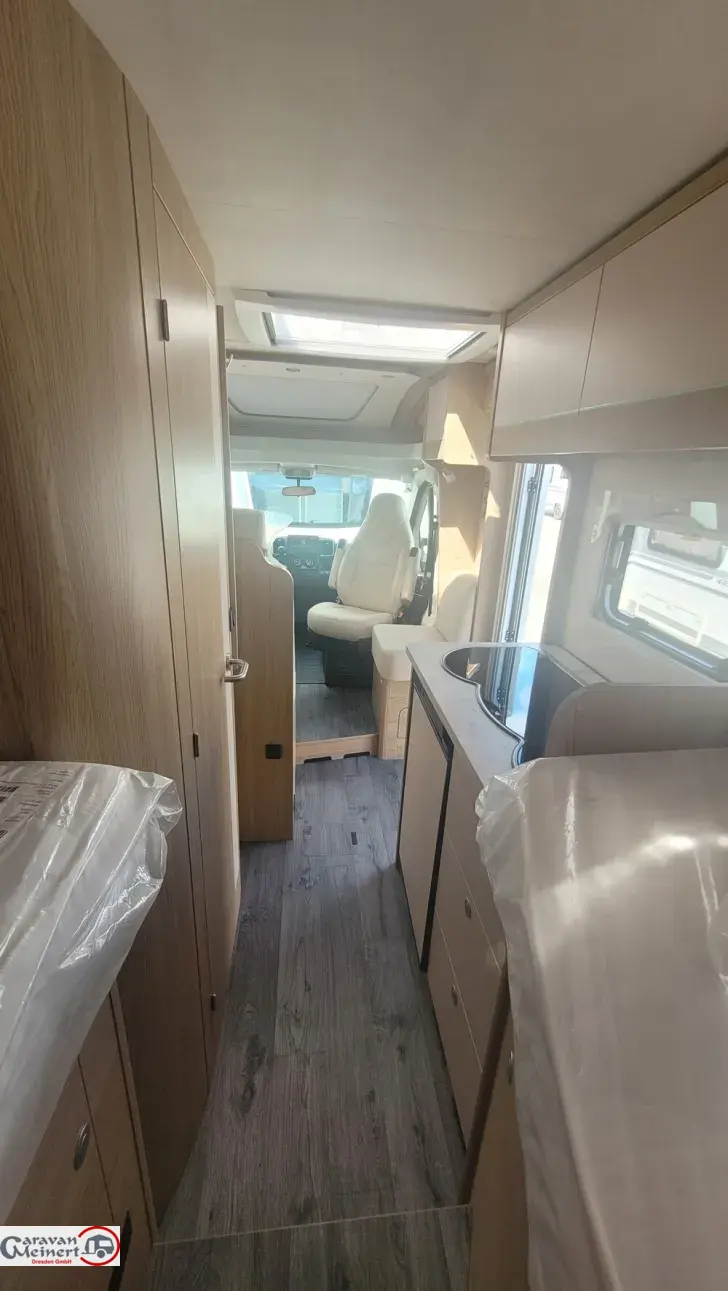 Fahrzeugbild LMC Cruiser 70 V 643 G #15