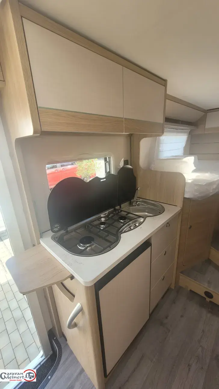 Fahrzeugbild LMC Cruiser 70 V 643 G #17