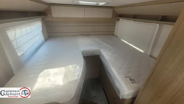 Fahrzeugbild LMC Cruiser 70 V 643 G #18