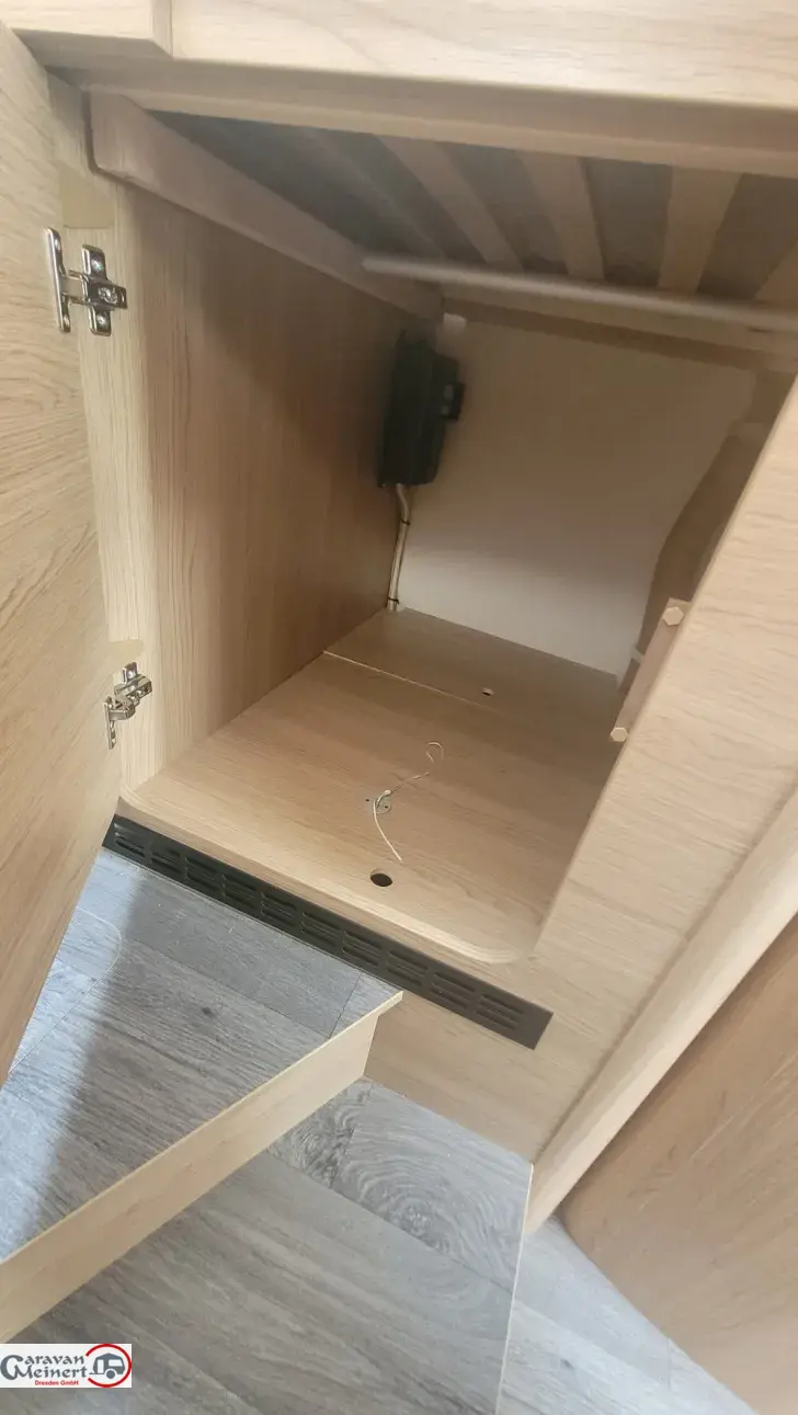 Fahrzeugbild LMC Cruiser 70 V 643 G #22