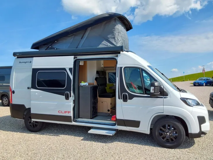 Fahrzeugbild Sunlight Adventure Cliff 600 Verfügbar ab November 2026 #1