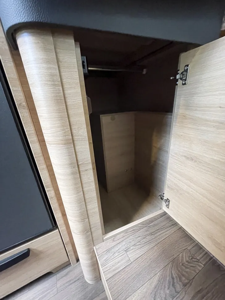 Fahrzeugbild Knaus L!VE/LIVE TI 650 MEG PLATINUM SELECTION #34