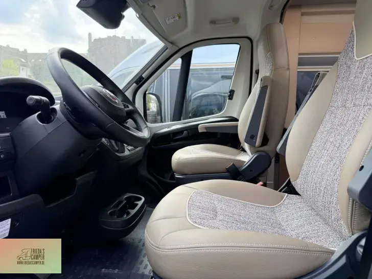Fahrzeugbild Malibu Van compact 540 DB #8