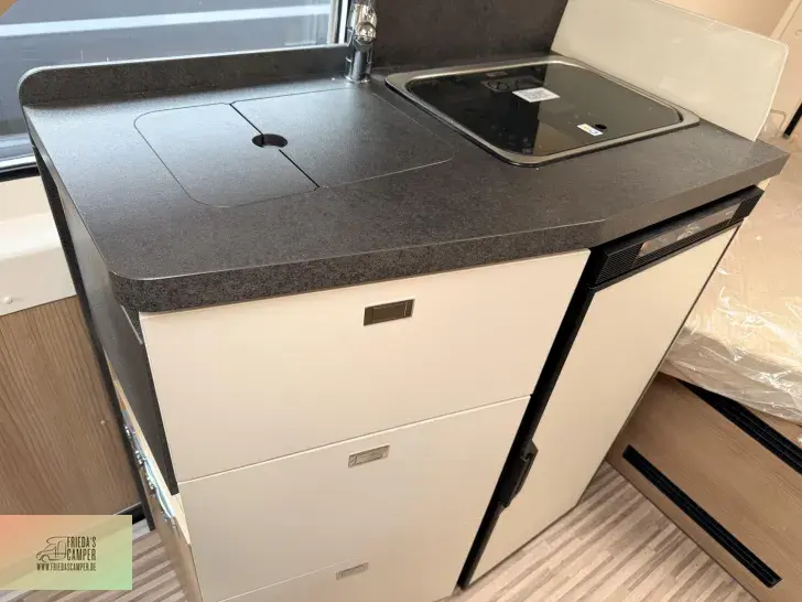 Fahrzeugbild Malibu Van compact 540 DB #10