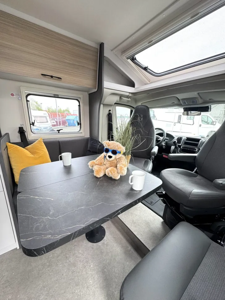 Fahrzeugbild Etrusco T-Modell Base 6.9 SBC #7