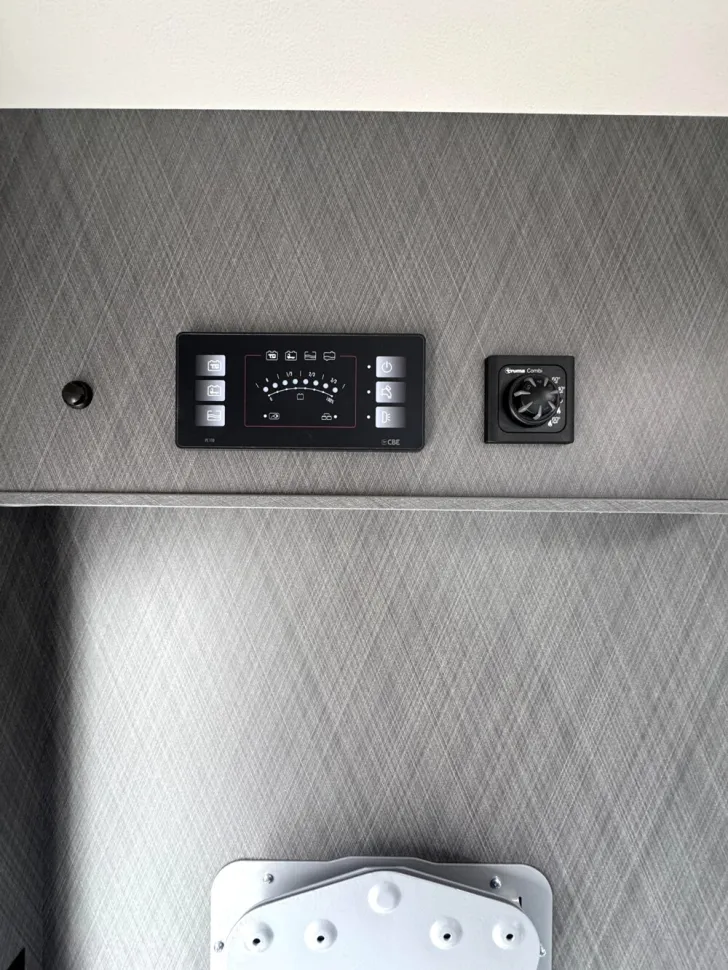 Fahrzeugbild Etrusco T-Modell Base 6.9 SBC #22