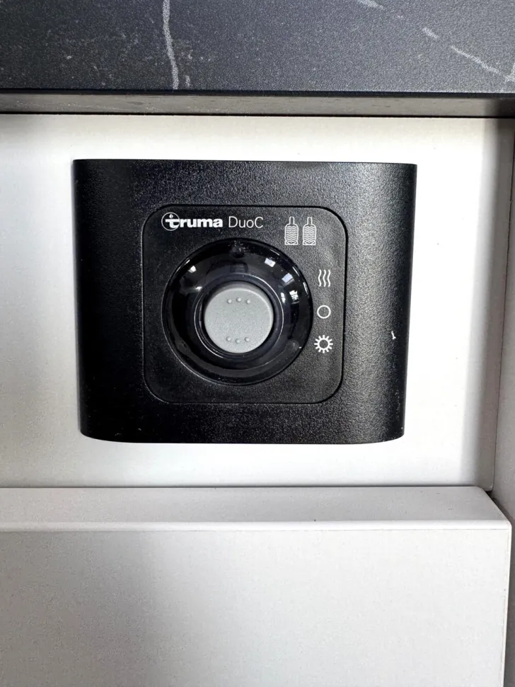 Fahrzeugbild Etrusco T-Modell Base 6.9 SBC #23