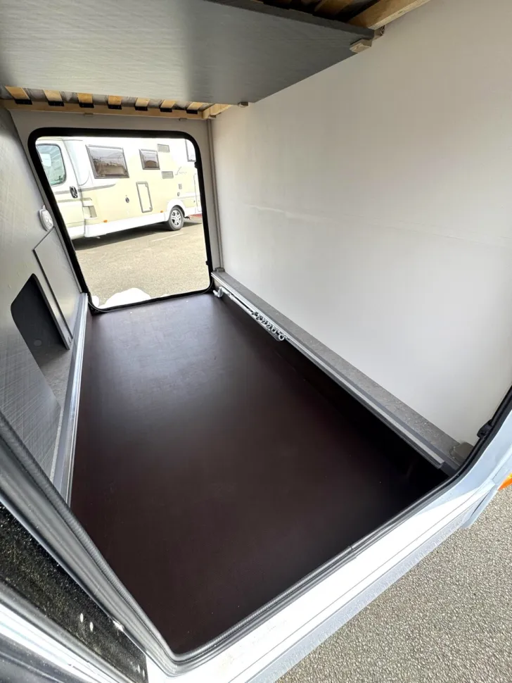 Fahrzeugbild Etrusco T-Modell Base 6.9 SBC #25