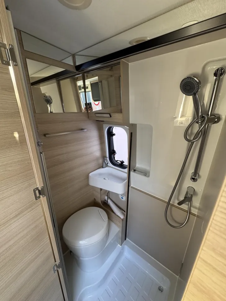 Fahrzeugbild Chausson Vans V697 Sport Line #10