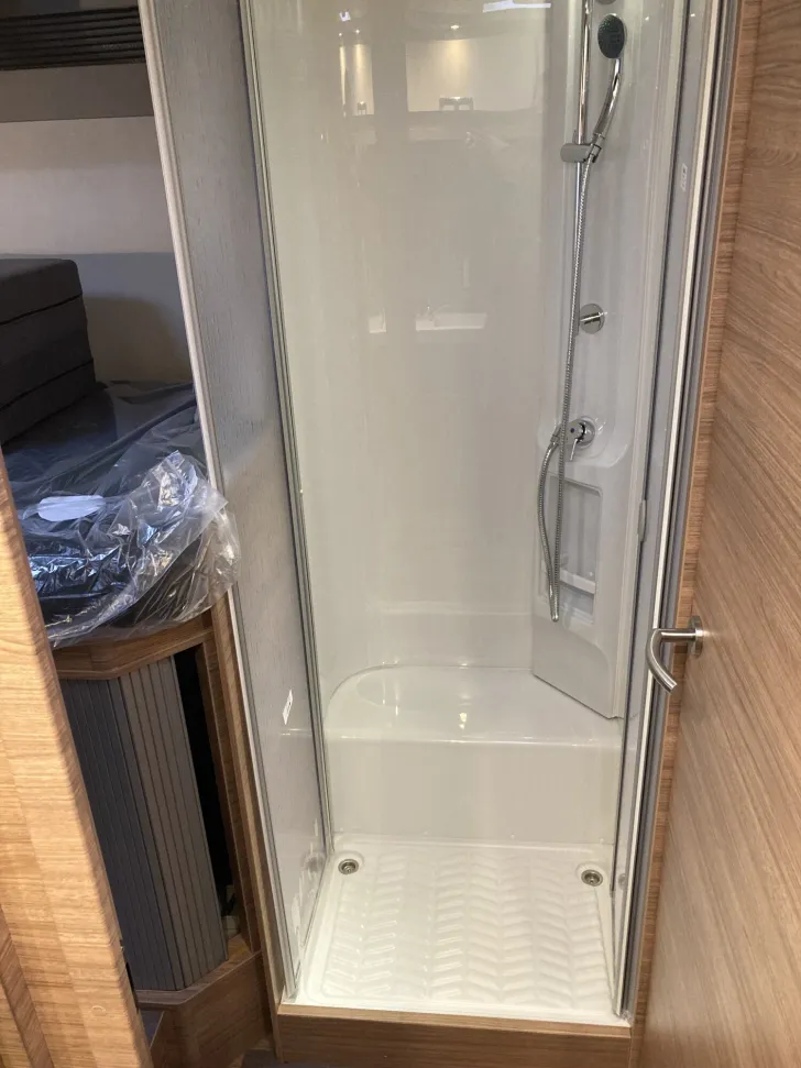 Fahrzeugbild Weinsberg CaraCore 700 MEG #13