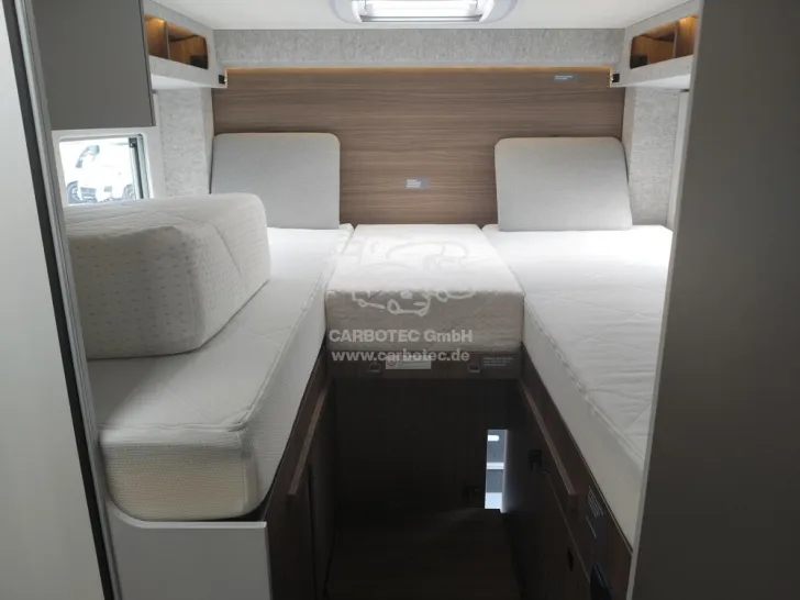 Fahrzeugbild LMC Cruiser 750 EF #6