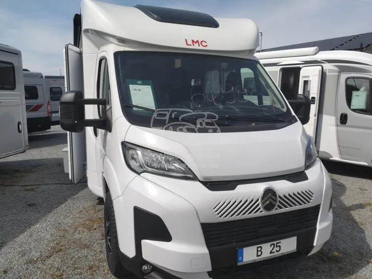 Fahrzeugbild LMC Tracer 730 EL #1