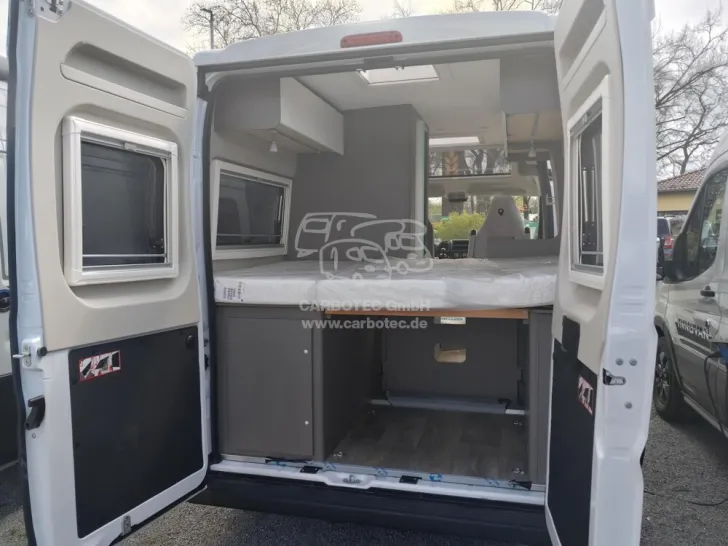 Fahrzeugbild LMC Innovan 540 #2