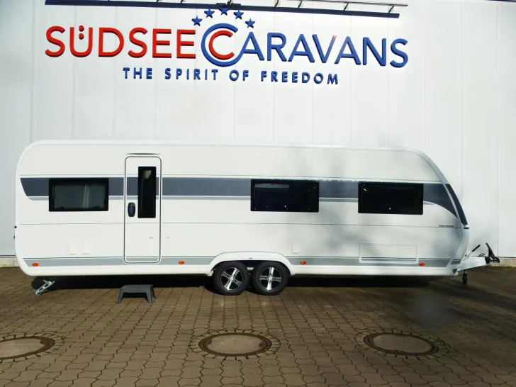 Fahrzeugbild Hobby Prestige 720 UKFe #1