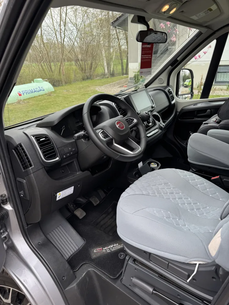 Fahrzeugbild Carado T 447 Pro+ absolut neuwertig #4