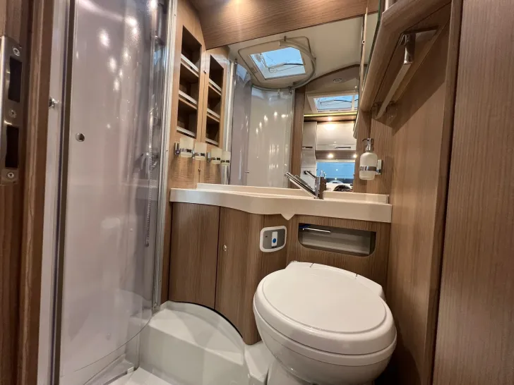 Fahrzeugbild Carthago c-tourer I 143 LE #12