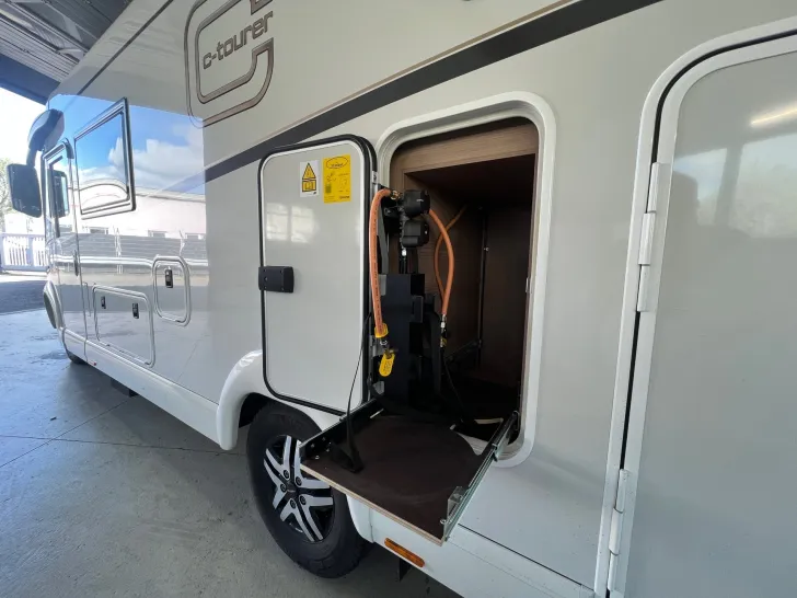 Fahrzeugbild Carthago c-tourer I 143 LE #17