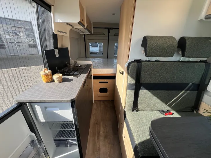 Fahrzeugbild Sunlight Camper Van Cliff 540 Schlafdach #10