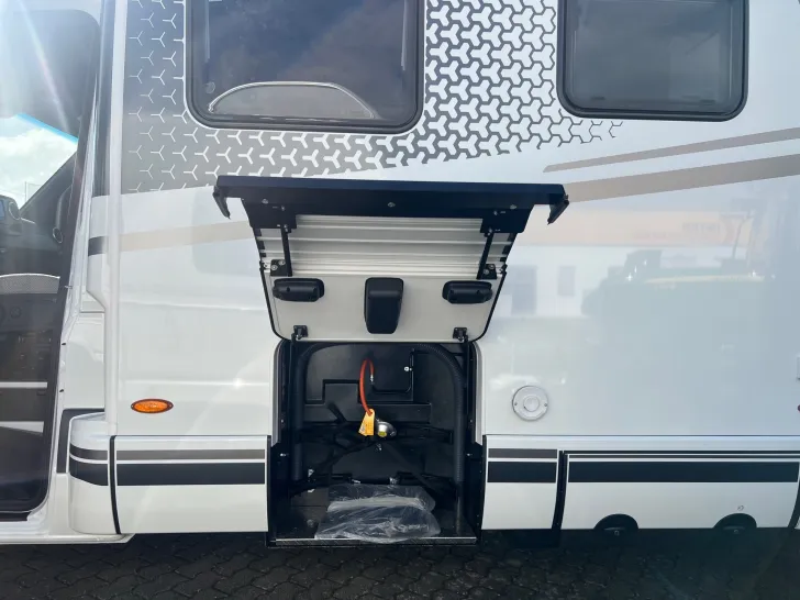 Fahrzeugbild Hymer B-Klasse MC T 680 Autark-Paket; WinterFEST #17