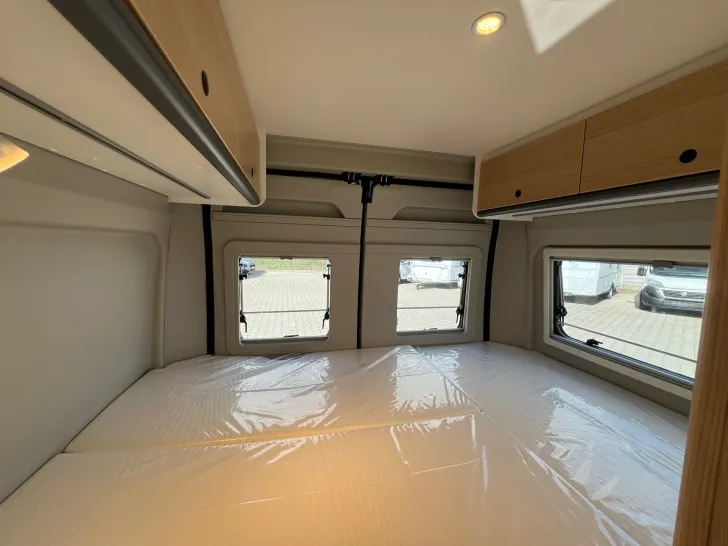 Fahrzeugbild Sunlight Camper Van Cliff 540 Schlafdach #12