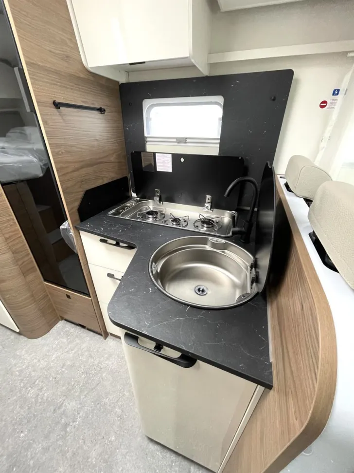 Fahrzeugbild Corigon Teilintegriert Advanced T 700 S #14