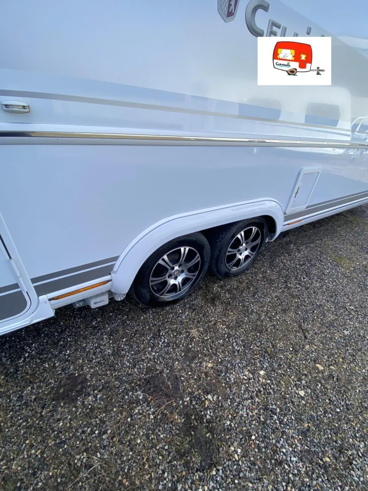 Fahrzeugbild Tabbert Cellini 655 DF Mover + Stützen+ Klima #15